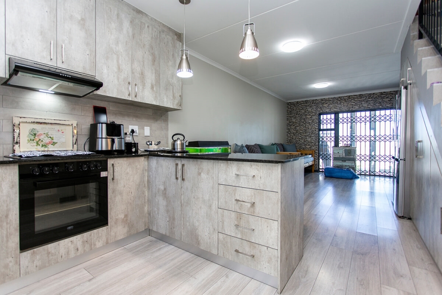 To Let 3 Bedroom Property for Rent in Zonnendal Western Cape